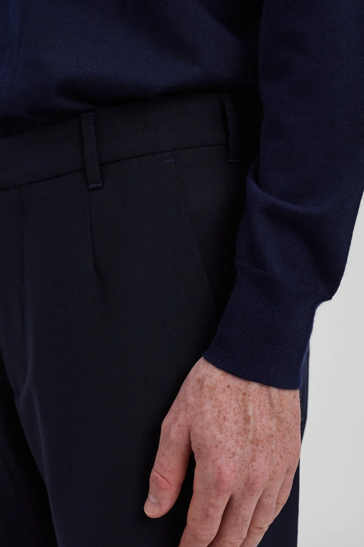 aaren_cordura_tech_wool_trouser_4.webp Norse Projects TROUSERS^Aaren Cordura Tech Wool Trouser Dark Navy