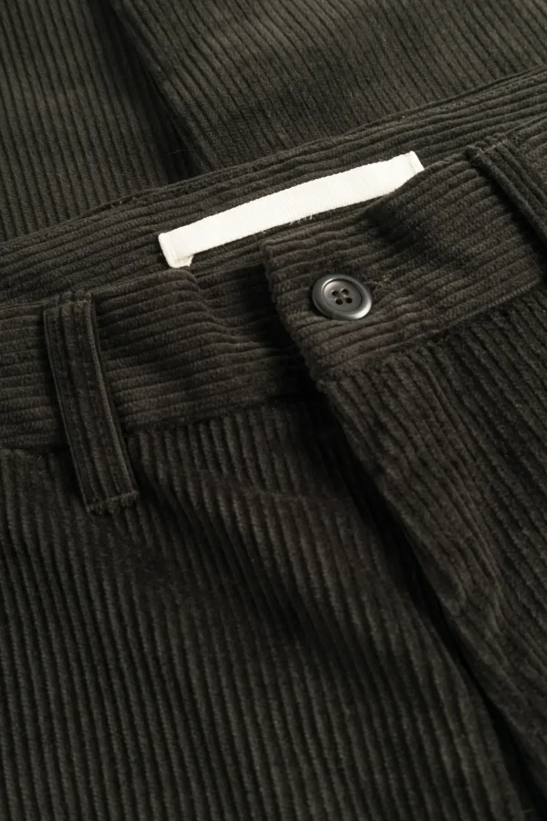 Norse Projects TROUSERS^Aros Regular Wide Wale Corduroy Chino Beech Green