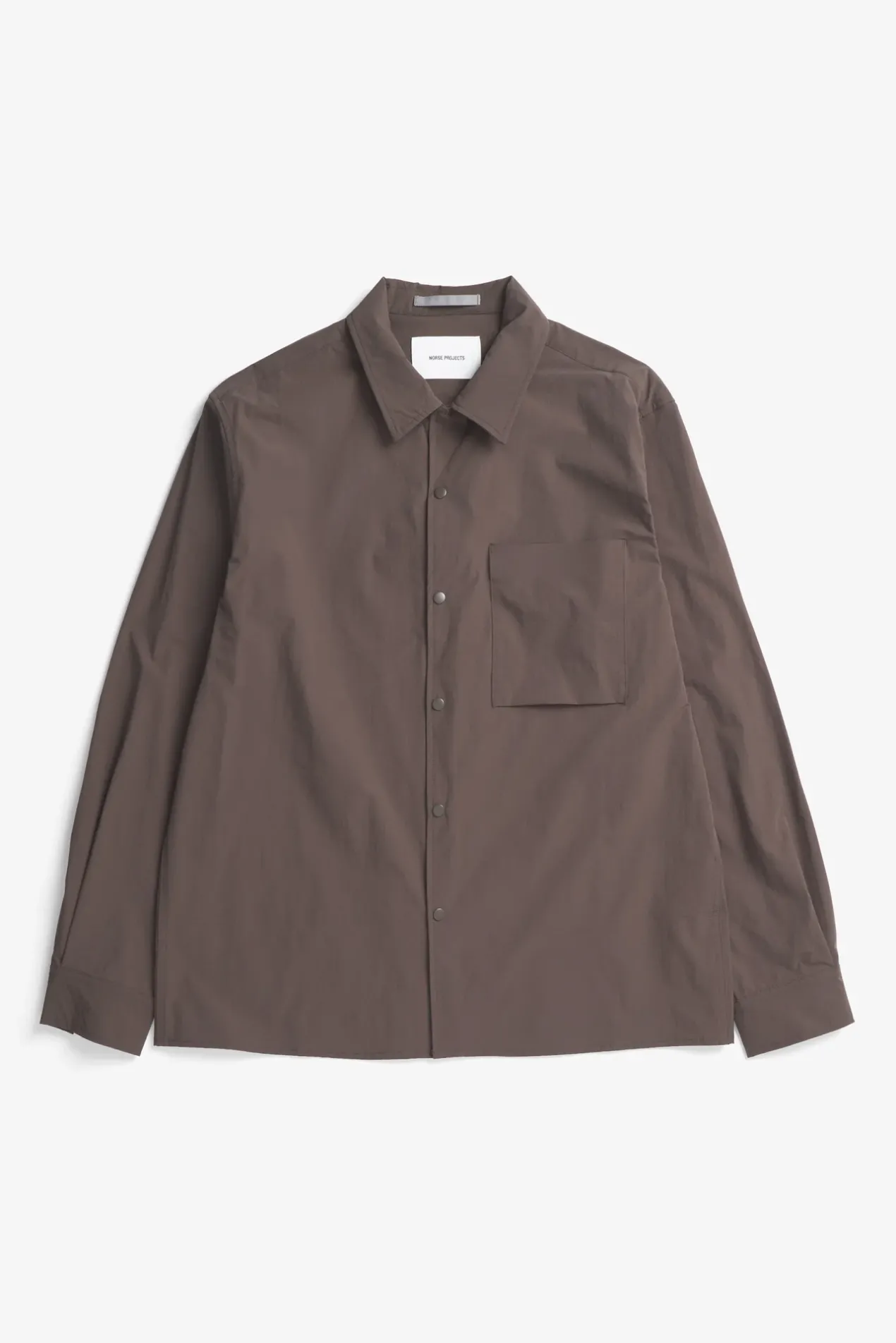 carsten_travel_light_shirt_ls_0-2.webp Norse Projects SHIRTING^Carsten Travel Light Shirt LS Espresso