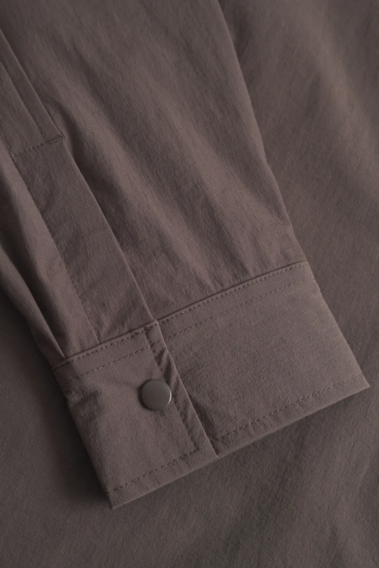 carsten_travel_light_shirt_ls_3-2.webp Norse Projects SHIRTING^Carsten Travel Light Shirt LS Espresso