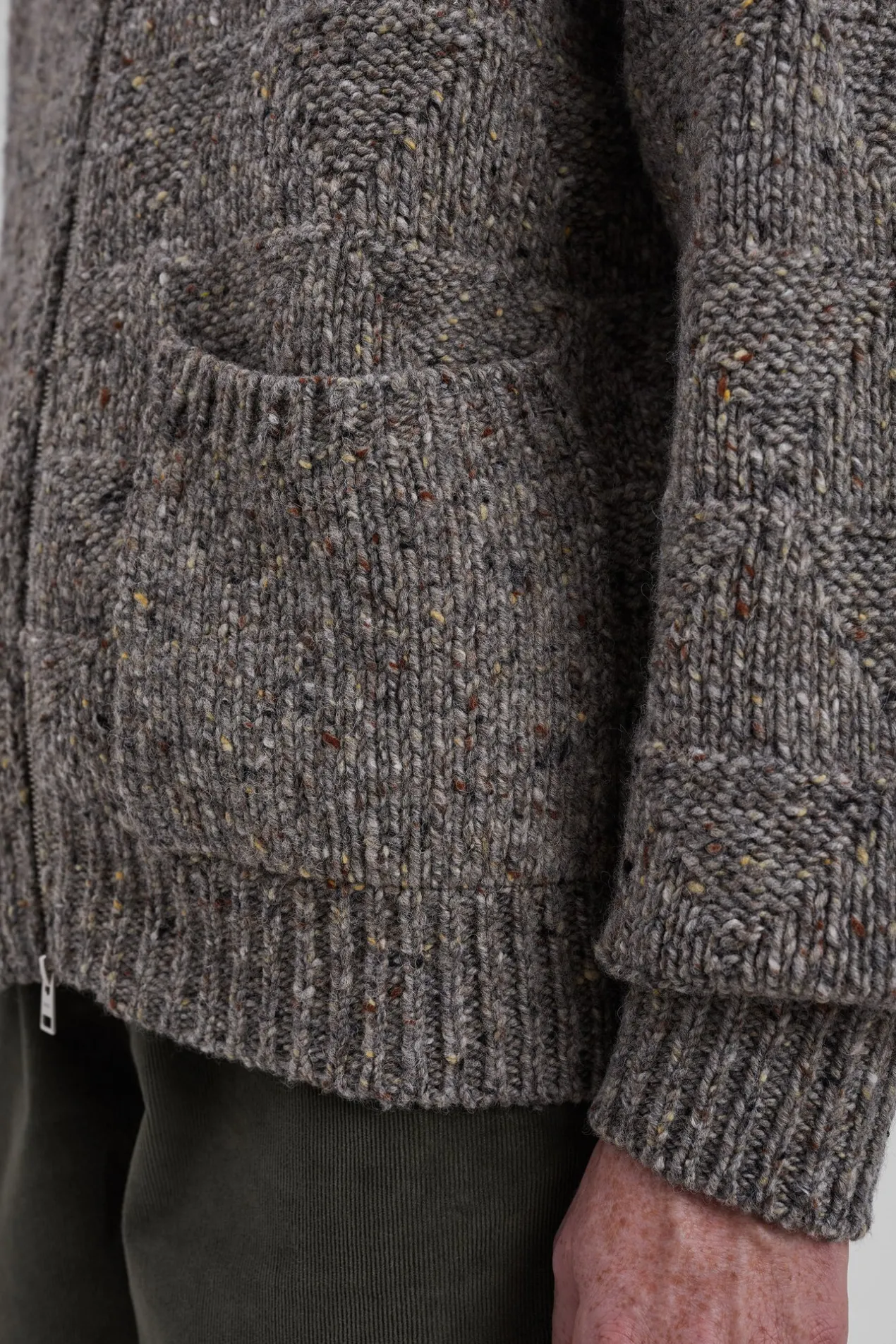 erik_donegal_diamond_jacket_5.webp Norse Projects KNITWEAR^Erik Donegal Diamond Jacket Grey Melange