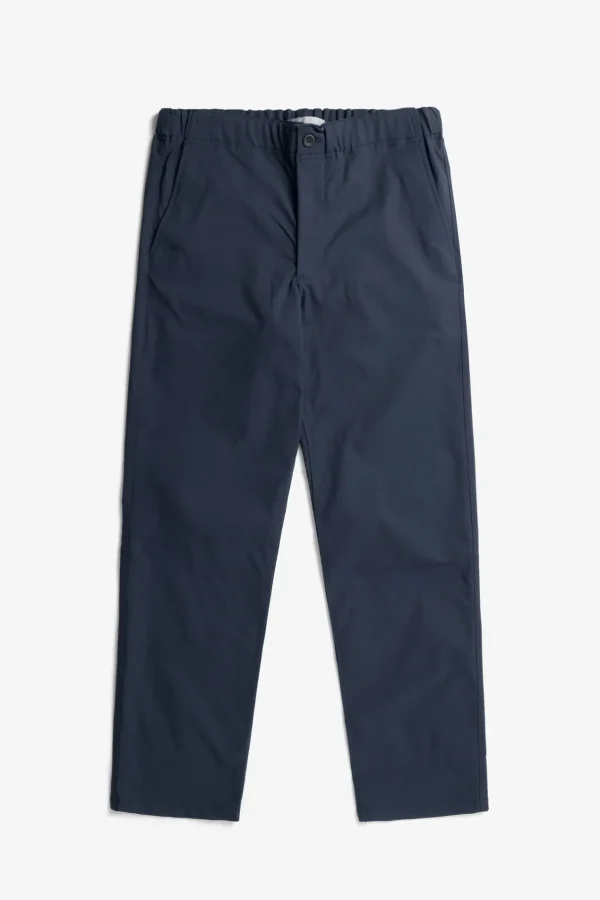 Norse Projects TROUSERS^Ezra Relaxed Solotex Twill Trouser Dark Navy