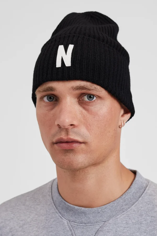 Norse Projects BEANIES^Merino Lambswool Rib N Logo Beanie Black