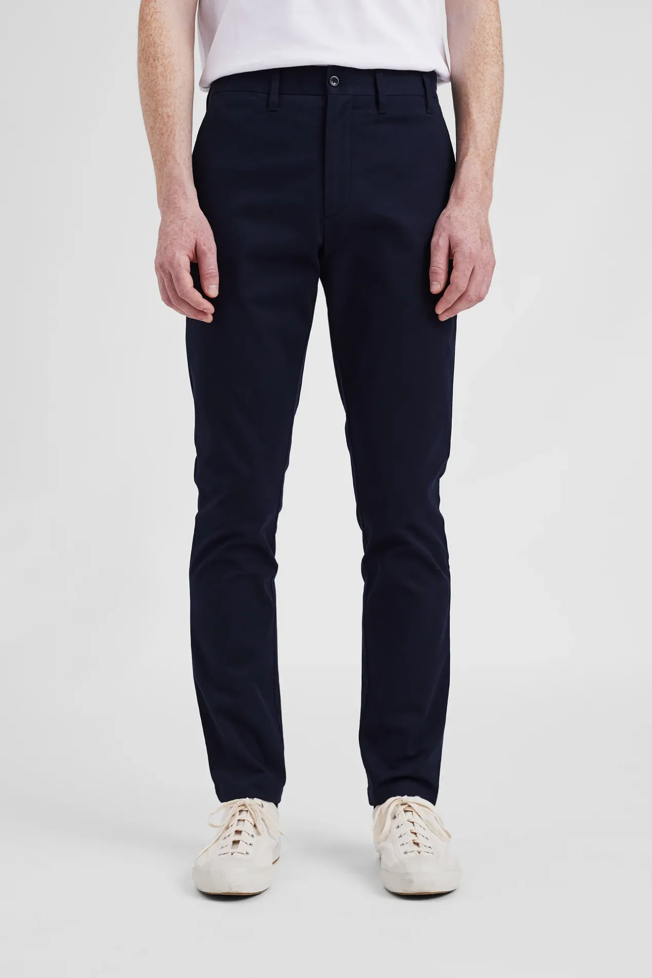 norse_standard_slim_chino_2-4.webp Norse Projects TROUSERS^Norse Standard Slim Chino Dark Navy