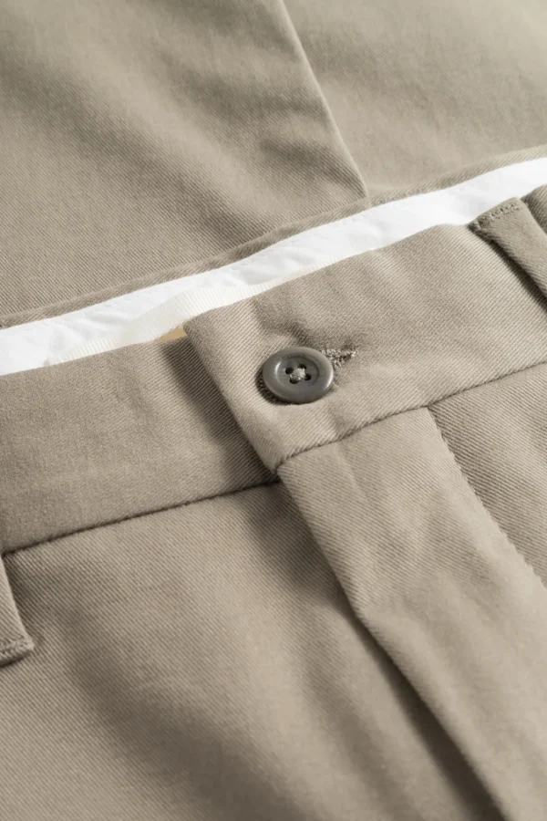 Norse Projects TROUSERS^Norse Standard Slim Chino Sediment Green