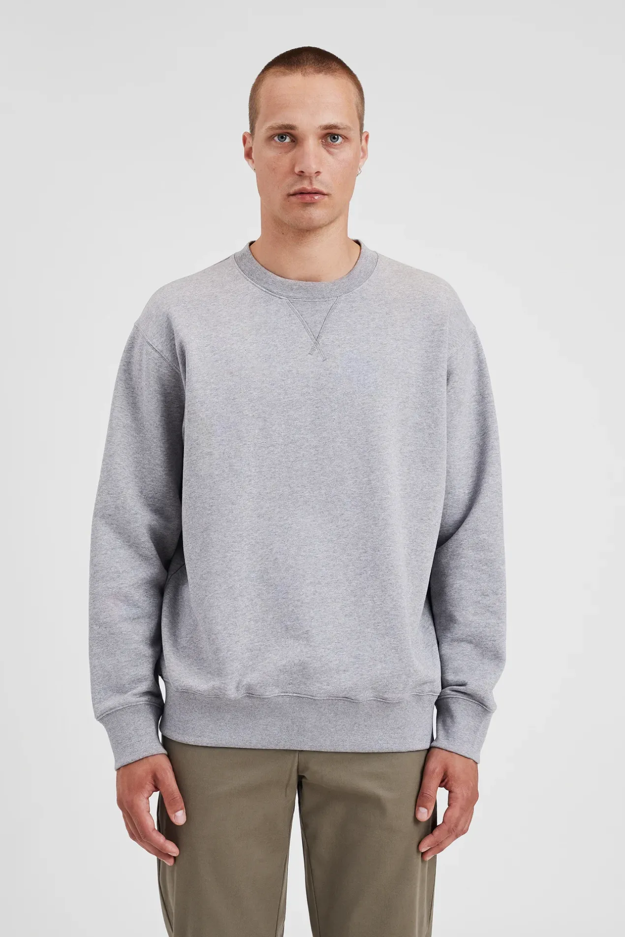 norse_standard_sweatshirt_2-1.webp Norse Projects SWEATSHIRTS^Norse Standard Sweatshirt Grey Melange