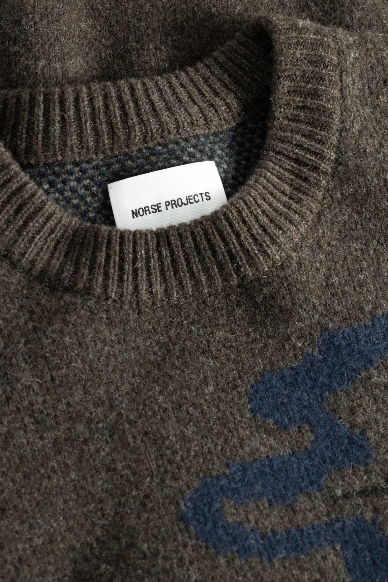 rune_jacquard_6.webp Norse Projects KNITWEAR^Rune Jacquard Espresso